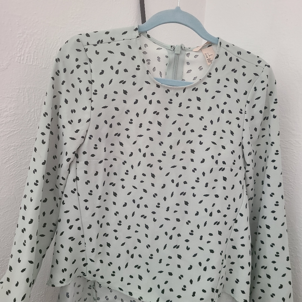 H&M SIZE 2 BLOUSE, High Low hem, CELEDON GREEN